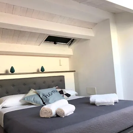 Moon House Apartment *